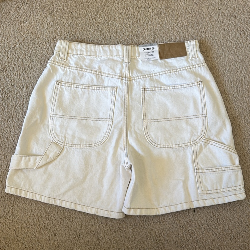Like New Women’s Cotton On White Carpenter Shorts Relaxed Fit